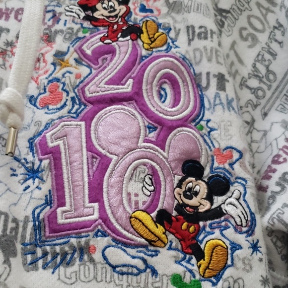 Disney sweatshirt womens - Picture 4 of 4